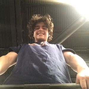 Meet your Posher, Ethan